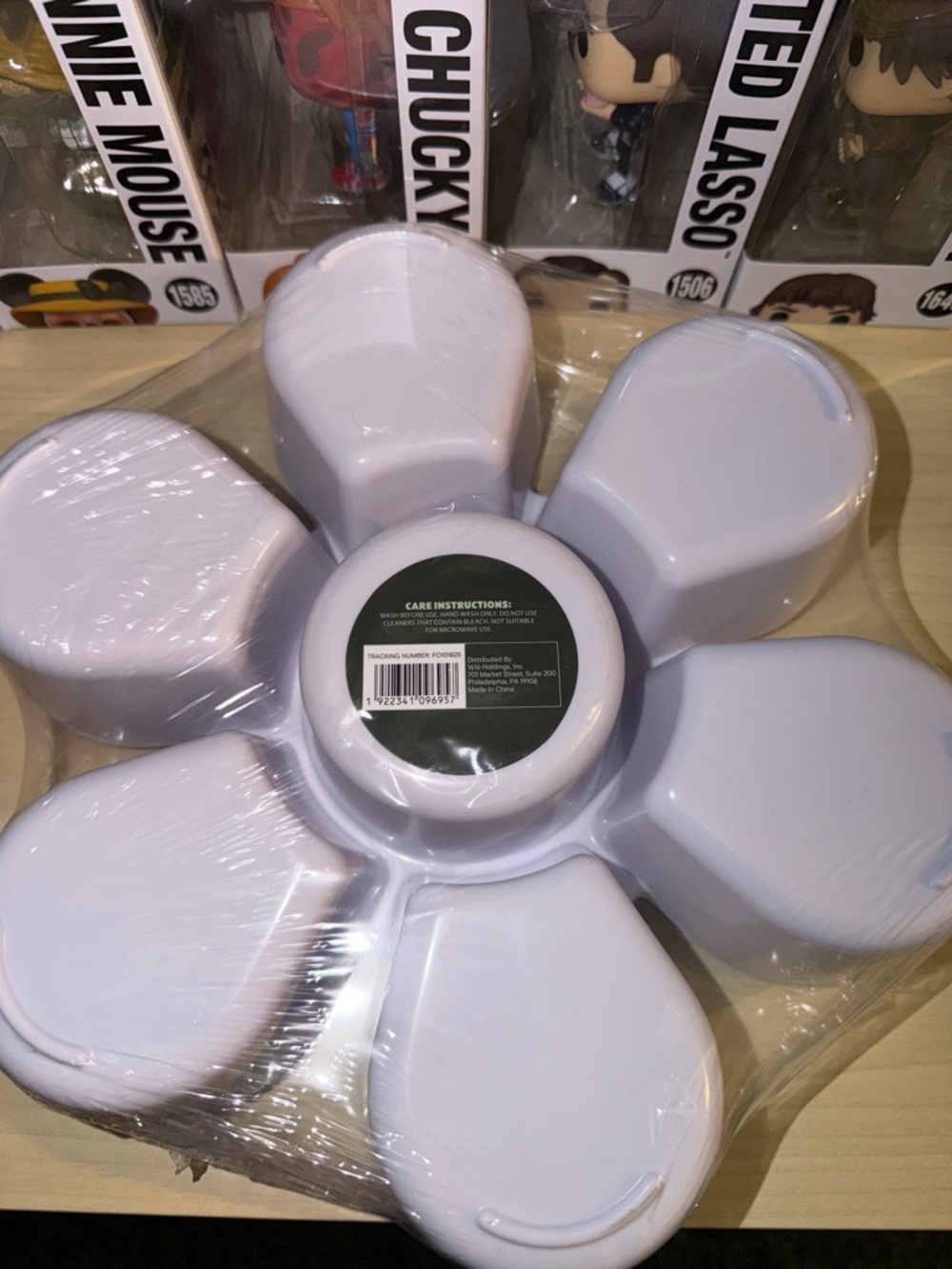 Flower Petal Chip and Dip Platter - Picture 2 of 4